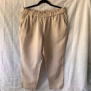 ‼️BOGO SALE‼️Tan Linen Capris